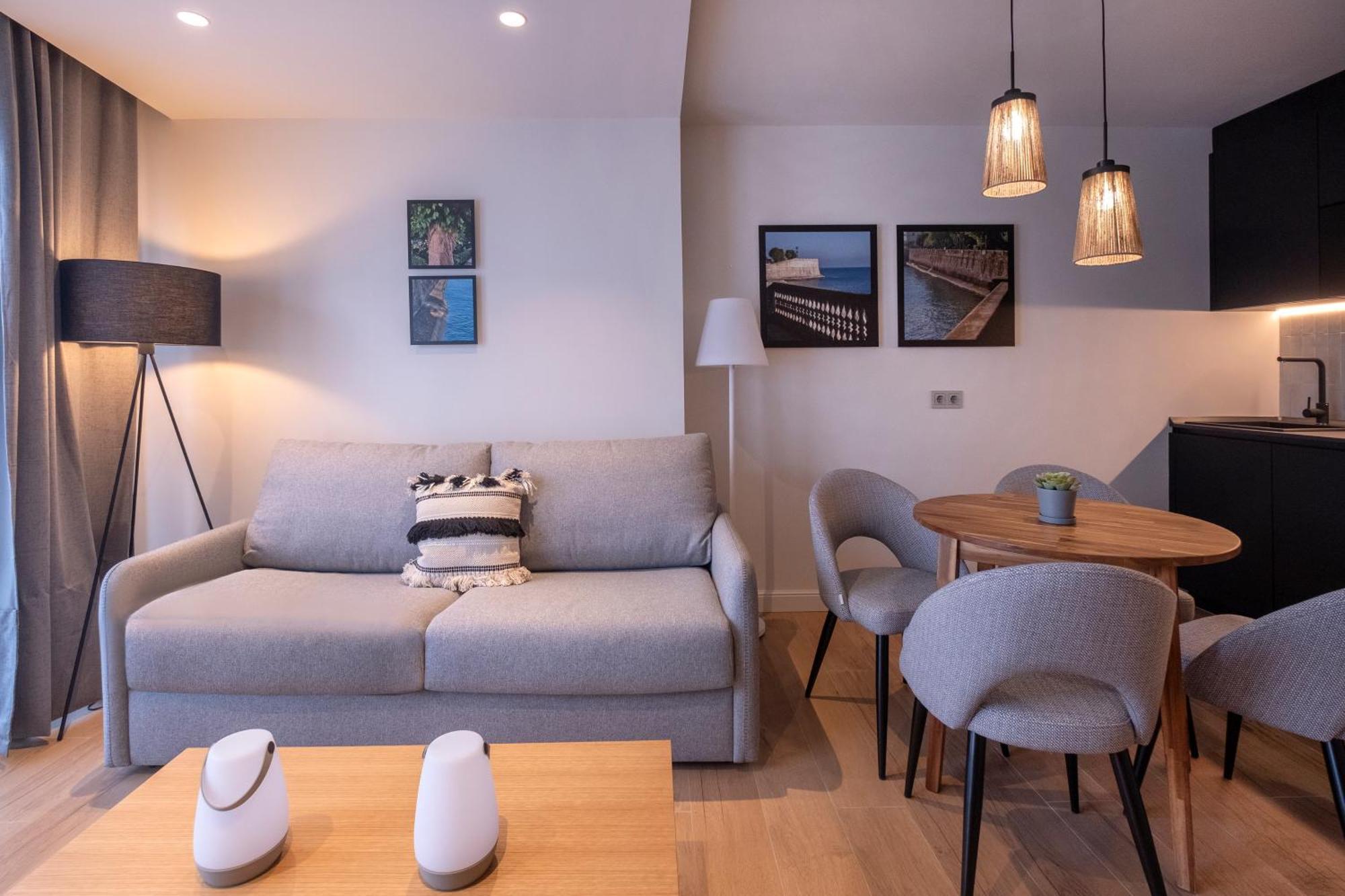Villar Suites By Cadiz4Rentals Екстериор снимка