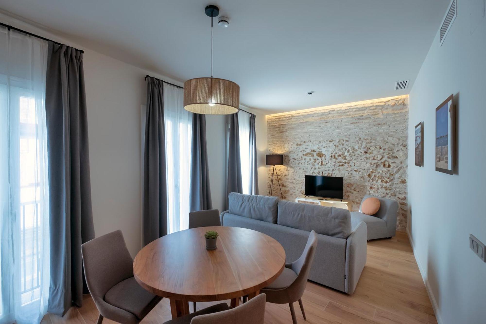 Villar Suites By Cadiz4Rentals Екстериор снимка