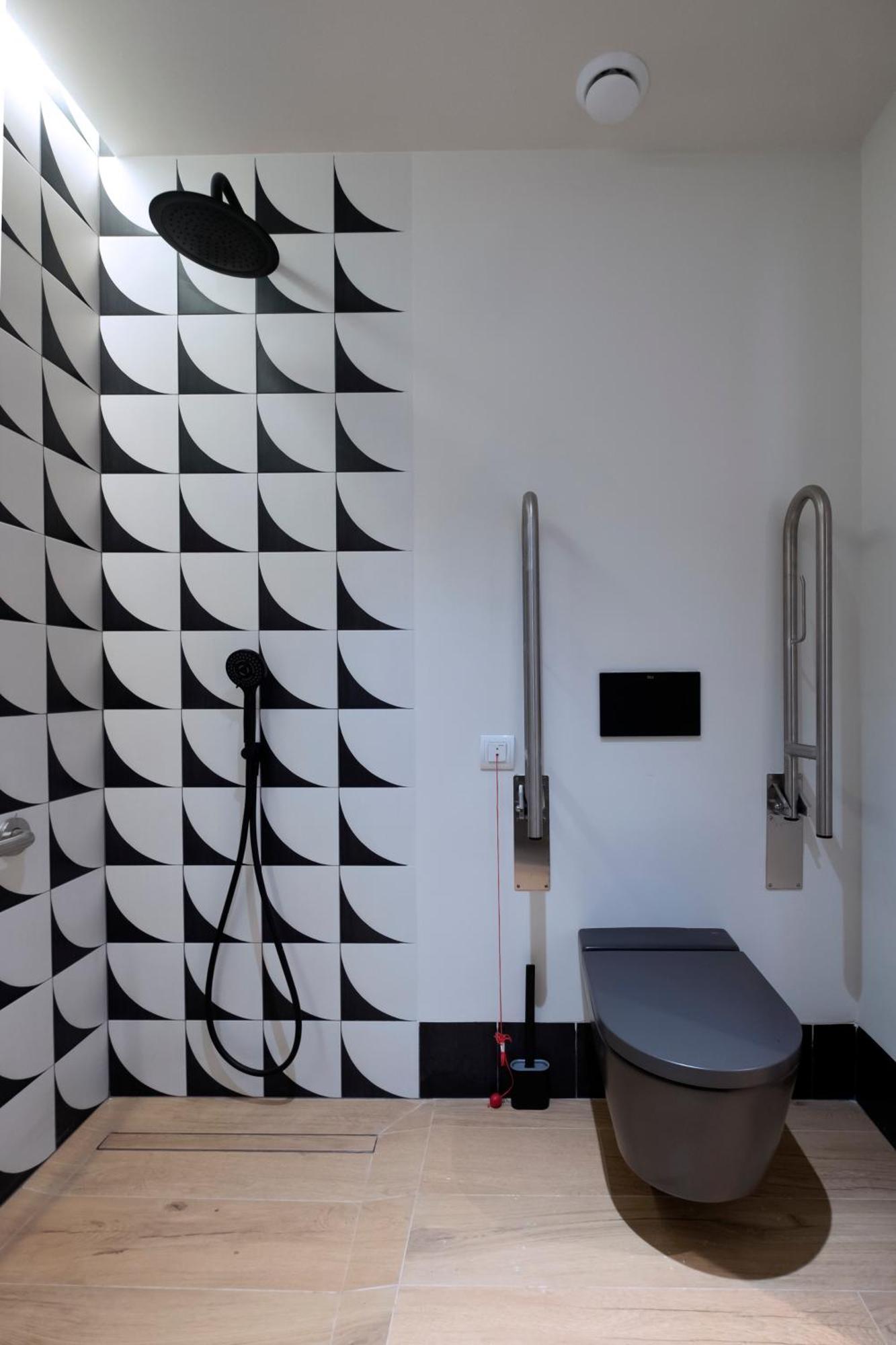 Villar Suites By Cadiz4Rentals Екстериор снимка