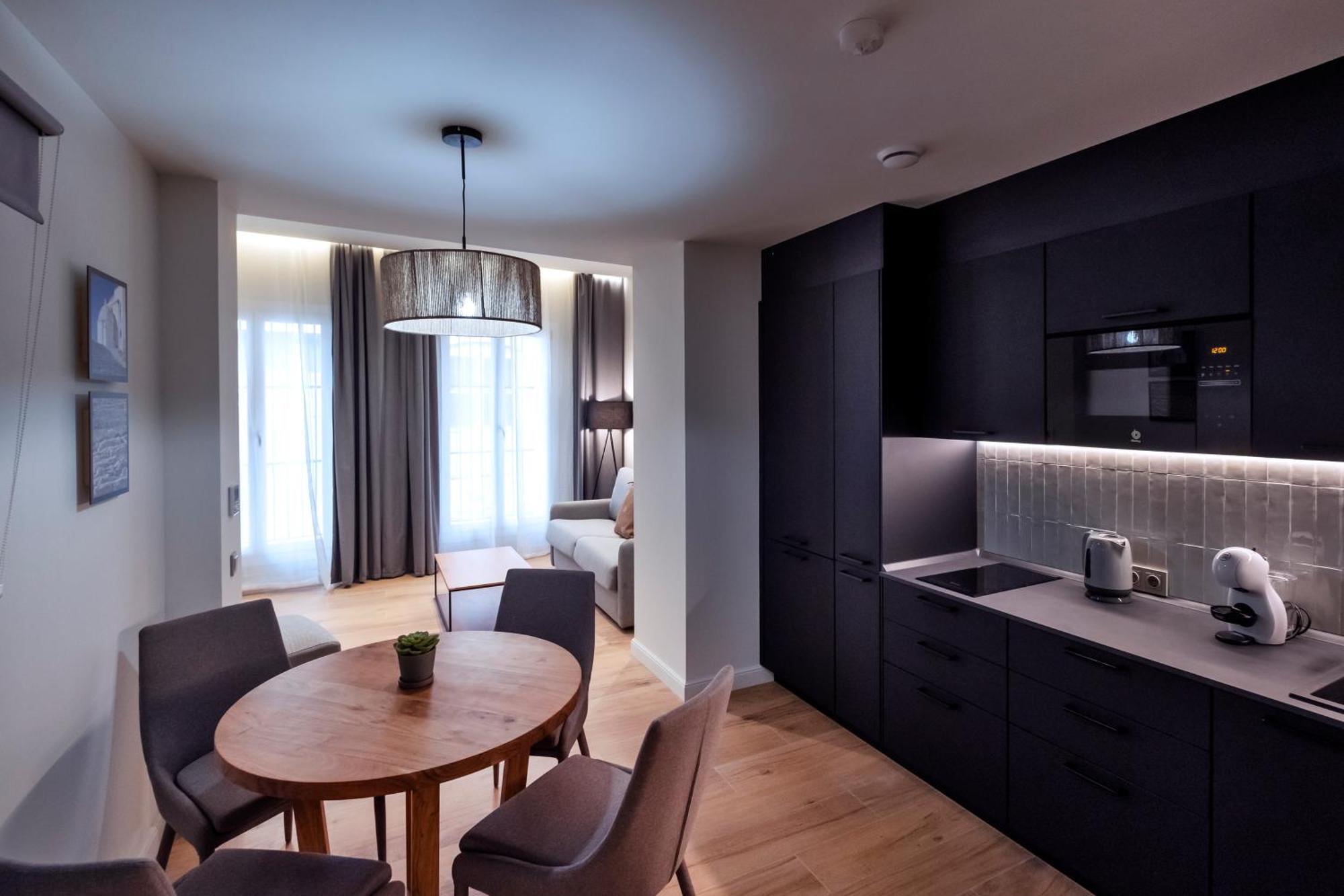 Villar Suites By Cadiz4Rentals Екстериор снимка